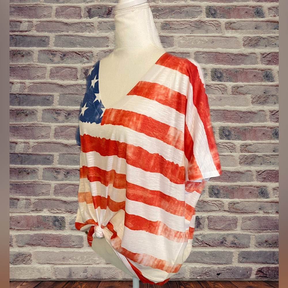 Signature Studio American Flag Top FROM CATO in SIZE XLarge LIKE NEW - Picture 5 of 16